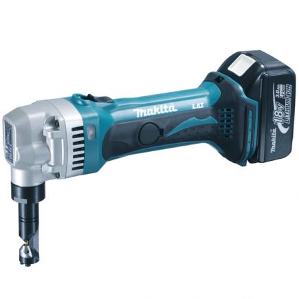MAKITA 18V NIBBLER 1.6MM LXT - in case with service key, 2 batteries 5.0Ah and charger - 1