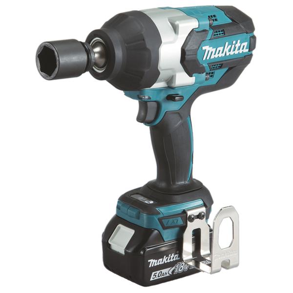 MAKITA 18v 3/4'' - 1.050 Nm LXT Brushless Impact Wrench - in case with 2 5,0Ah batteries and charger - 1