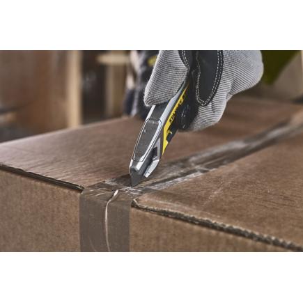 STANLEY FMHT10592-0 - Fatmax® cutter with wheel and integrated blade  breaking system