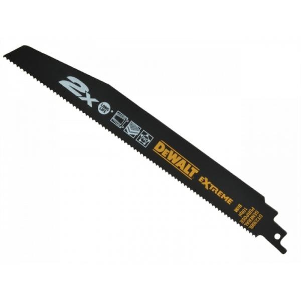 DeWALT Reciprocating Saw Blade - Quick Cutting in Metal, Plastic and Plywood - 1